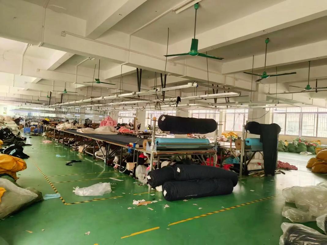 广州番禺南村1600平方服装制衣电商仓库厂房出租,无中介费,