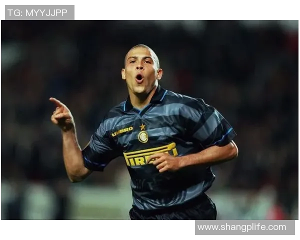 204足球球星荣耀时刻见证绿茵赛场传奇风采与永恒激情